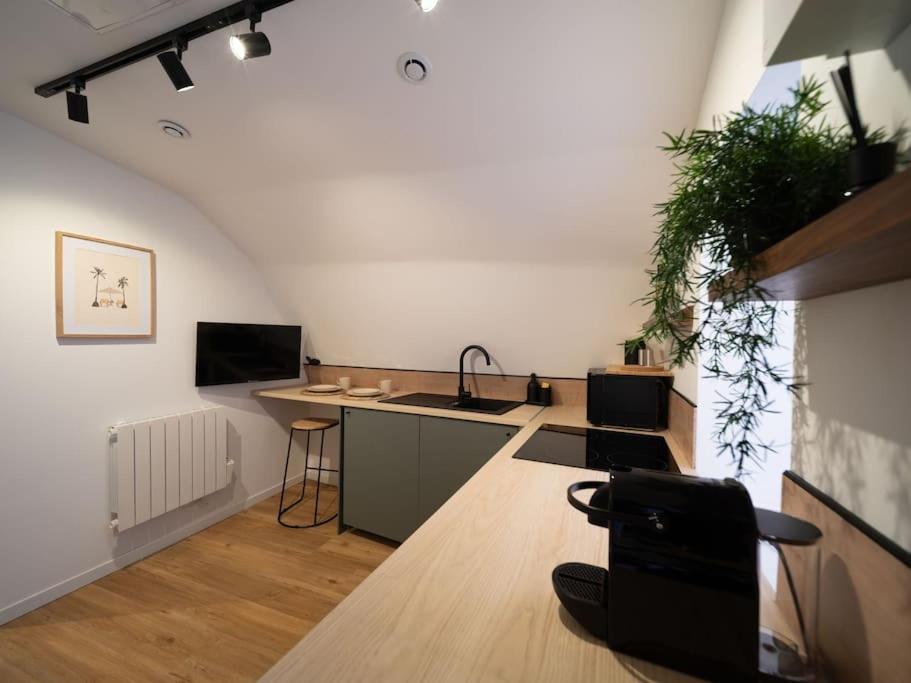 Le Cocon - Petit Studio 2 Couchages - Centre Historique Aubagne Kültér fotó